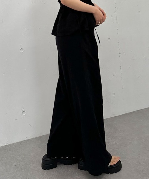 archives(アルシーヴ)の「【SET UP対応】ストライプイージーワイドパンツ(その他パンツ・レディース・ブラック/ブルー/オフホワイト・MEDIUM)」の15枚目の写真