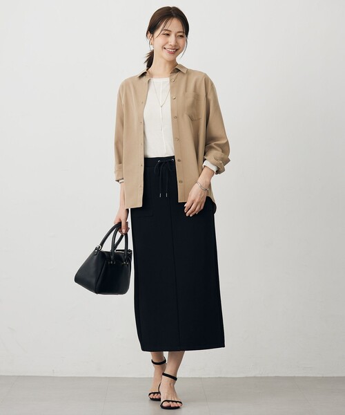 J.PRESS Ladies(J.プレス レディス)の「ピーチポプリン シャツ(シャツ/ブラウス・レディース・ベージュ系/黄土色系/ブラック系・XS)」の6枚目の写真