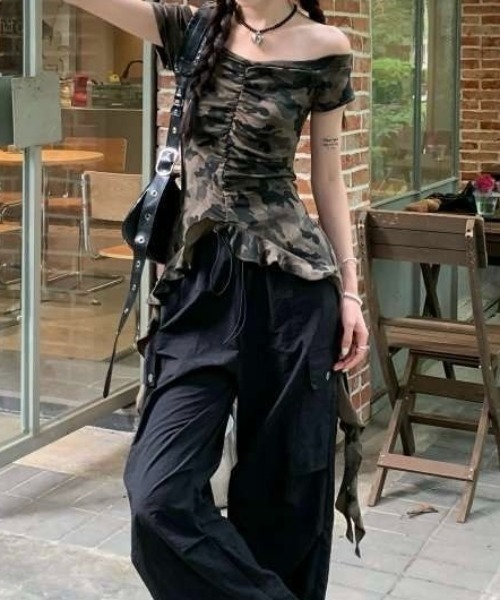 オフショルフリルトップス❤️ゆったりサイズ❤️秋冬対応❤️お出 楽天市場】大きいサイズ レディース トップス | ラク可愛 無敵