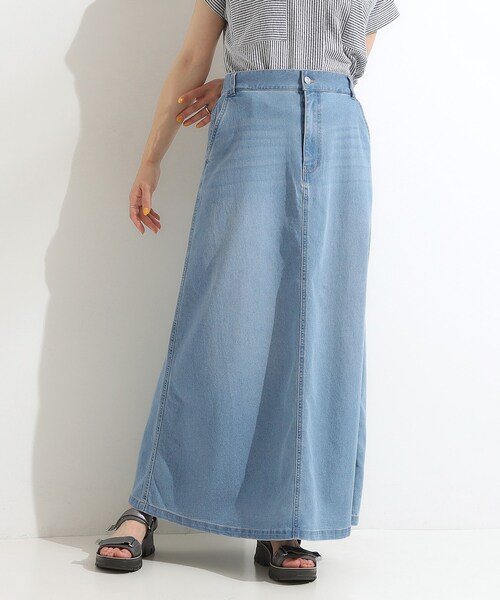 SHOO・LA・RUE(シューラルー)の「【洗える/S-LL】大人カジュアル デニムロングスカート(デニムスカート・レディース・ブルー/ネイビー・01/02/04/03)」の1枚目の写真