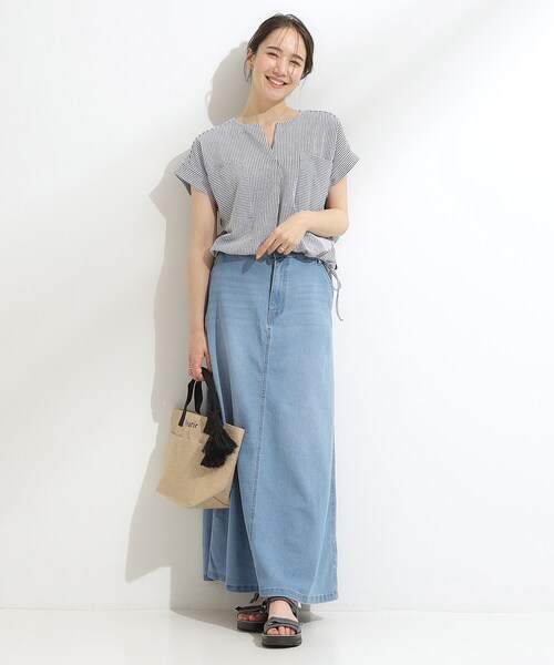 SHOO・LA・RUE(シューラルー)の「【洗える/S-LL】大人カジュアル デニムロングスカート(デニムスカート・レディース・ブルー/ネイビー・01/02/04/03)」の17枚目の写真