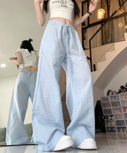 LADY LIKE(レディライク)の「チェック柄ワイドイージーパンツ(その他パンツ・レディース・サックスブルー/ベージュ/ネイビー・M)」の15枚目の写真