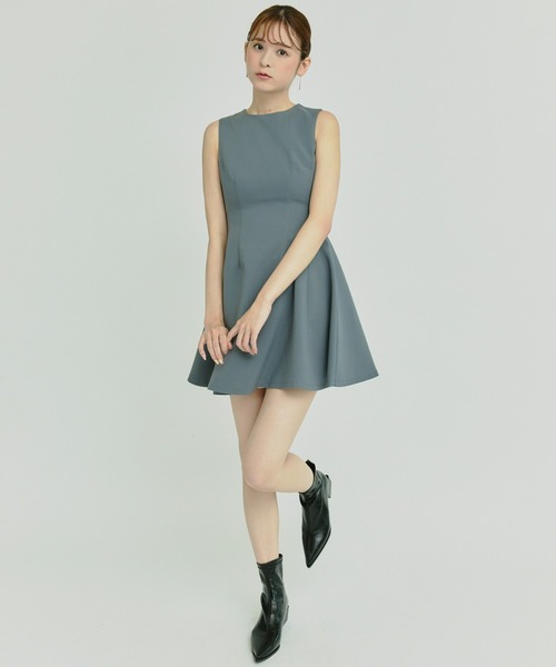 Olu.（オルドット）の「ペプラムミニワンピース（ワンピース・レディース・グレー/ブラック・0/1）」の6枚目の写真