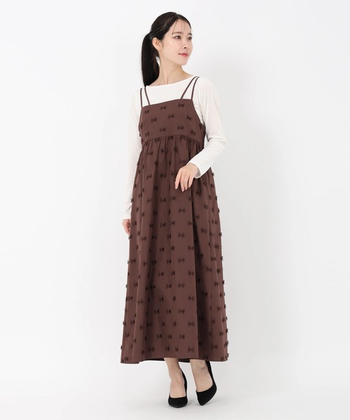 STRAWBERRY-FIELDS(ストロベリーフィールズ)の「ルバンタフタ_リボン刺しゅうタフタジャンパースカート(ジャンパースカート・レディース・ブラック/ブラウン・2)」の13枚目の写真