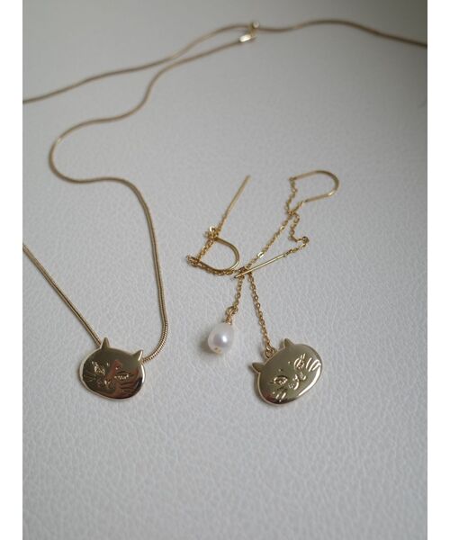 LAGUNAMOON（ラグナムーン）の「LAGUNA CAT淡水パールピアス（ピアス（両耳用）・レディース・ゴールド/シルバー・FREE）」の7枚目の写真