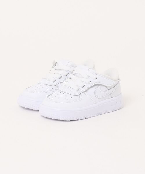 NIKE(ナイキ)の「NIKE ナイキ 12-16FORCE 1 LOW EASYON (TD) エア フォース 1 LOW イージーオン TD KIH4491 101WHT/WHT(スニーカー・キッズ・ホワイト・12/13/14/15 /16)」の1枚目の写真