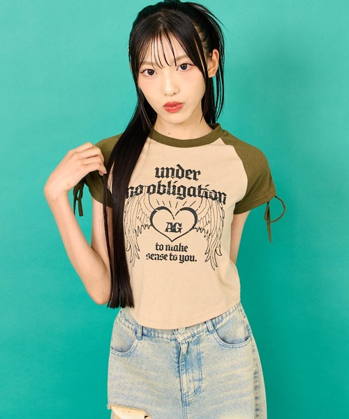 ANAP GiRL(アナップガール)の「袖 シャーリング ラグラン ミニ Tシャツ(Tシャツ/カットソー・キッズ・ホワイト/ベージュ/ブラック・XS/S/M)」の3枚目の写真