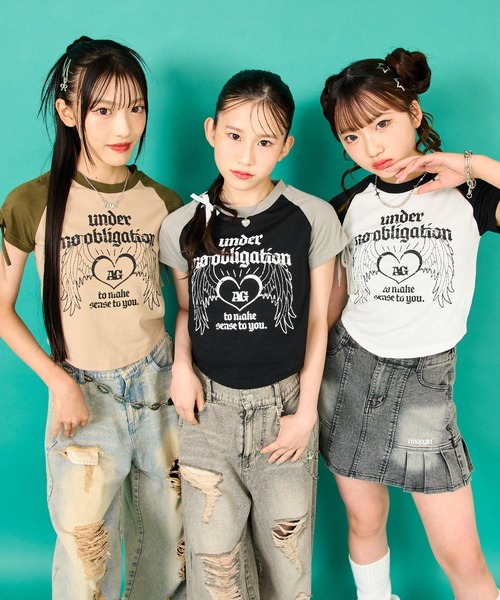 ANAP GiRL(アナップガール)の「袖 シャーリング ラグラン ミニ Tシャツ(Tシャツ/カットソー・キッズ・ホワイト/ベージュ/ブラック・XS/S/M)」の1枚目の写真