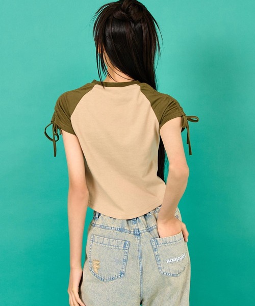 ANAP GiRL(アナップガール)の「袖 シャーリング ラグラン ミニ Tシャツ(Tシャツ/カットソー・キッズ・ホワイト/ベージュ/ブラック・XS/S/M)」の16枚目の写真