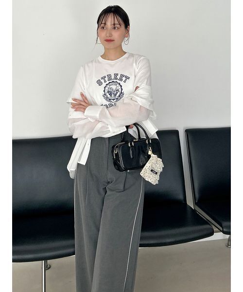 SNIDEL（スナイデル）の「プリントロゴTシャツ（Tシャツ/カットソー・レディース・グレー/バーガンディー/ホワイト・F）」の4枚目の写真