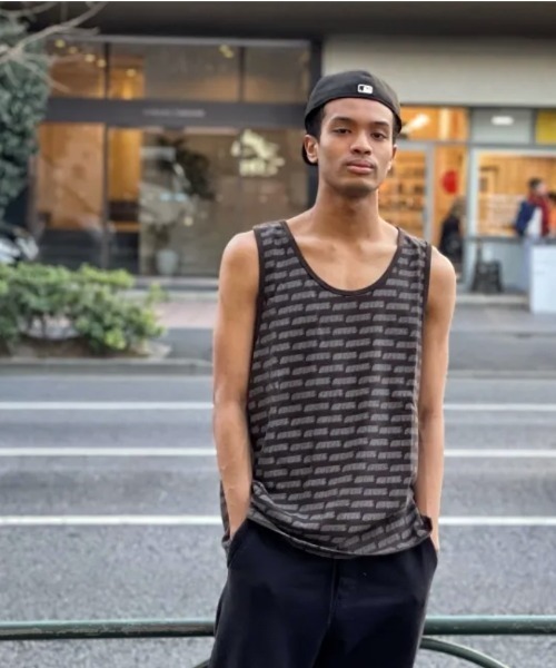 momaタグ付きUN3D デザインタンクトップ HEM GATHER TT UN3D.（アンスリード）の「HEM GATHER PATTERN TT（タンクトップ