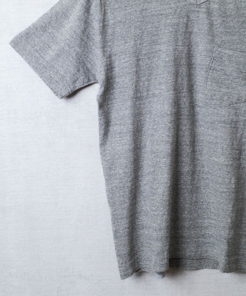 BARNS OUTFITTERS（バーンズアウトフィッターズ）の「【PH2】【BARNS OUTFITTERS】吊天竺 ショートスリーブ Vネック Tシャツ（Tシャツ/カットソー・メンズ・ロイヤルブルー/オレンジ/ゴールド/グレー/ブラック・0/1/2）」の9枚目の写真