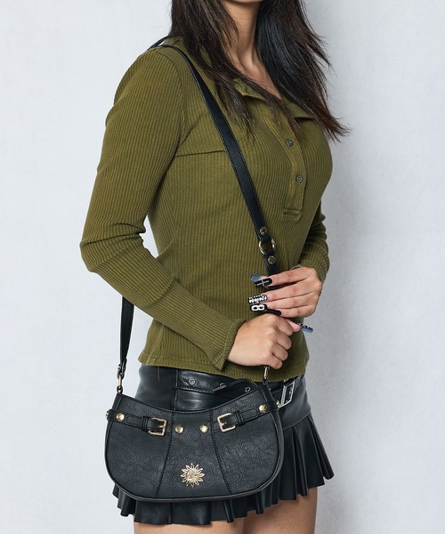 EVRIS（エヴリス）の「【EVRIS/エヴリス】SUNNY アンティークPU ムーン型ミニショルダーバッグ（ショルダーバッグ・レディース・ブラック/シルバー/グレイッシュベージュ・FREE）」の14枚目の写真