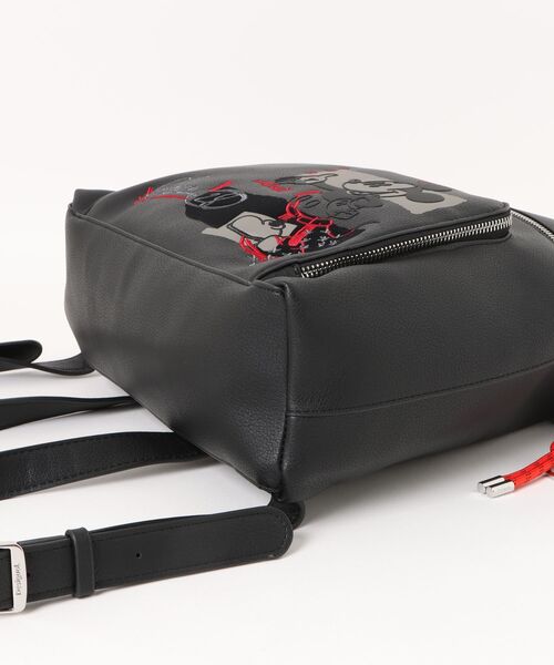 Desigual（デシグアル）の「ミッキーマウス刺繍ミディアムバックパック ブラック（バックパック/リュック・レディース・ブラック・FREE）」の3枚目の写真