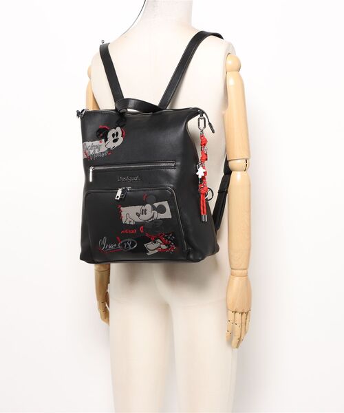 Desigual（デシグアル）の「ミッキーマウス刺繍ミディアムバックパック ブラック（バックパック/リュック・レディース・ブラック・FREE）」の6枚目の写真