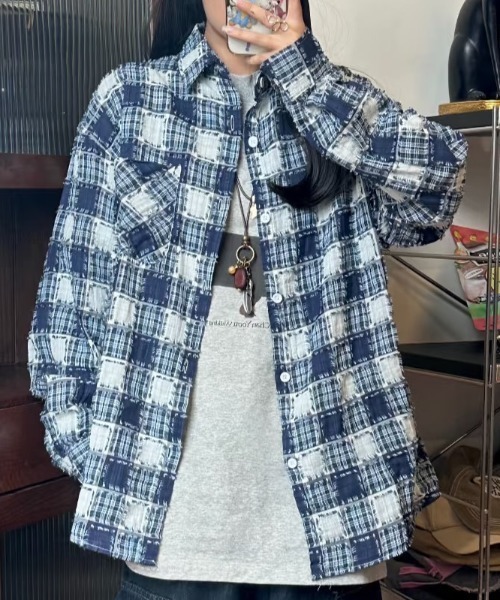 DIAVEL(ディアベル)の「【4色展開】Candy Plaid オーバーサイズシャツ(シャツ/ブラウス・レディース・ブルー/グリーン/レッド/ネイビー・M)」の12枚目の写真