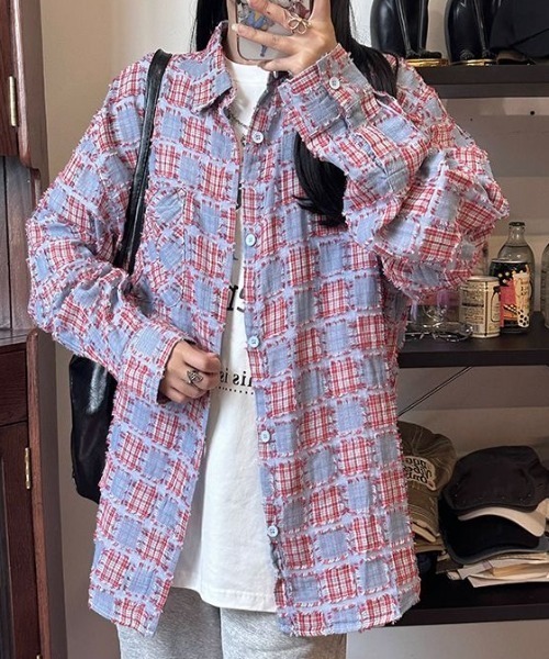 DIAVEL(ディアベル)の「【4色展開】Candy Plaid オーバーサイズシャツ(シャツ/ブラウス・レディース・ブルー/グリーン/レッド/ネイビー・M)」の19枚目の写真