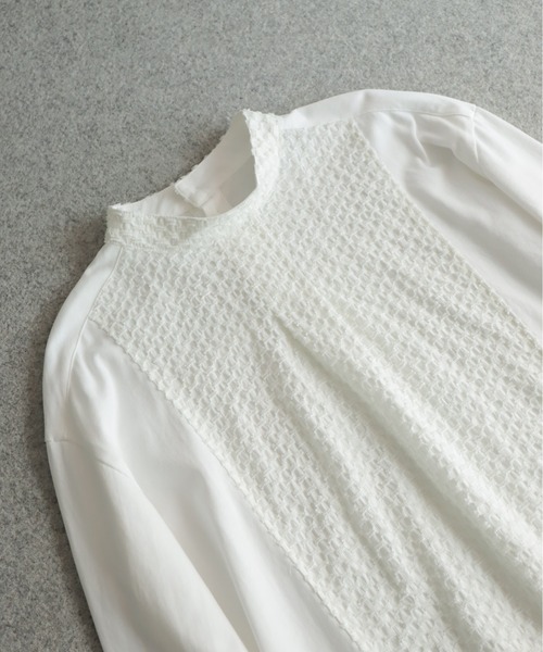 NOMBRE IMPAIR（ノンブルアンペール）の「フロントJQハイネックブラウス（Tシャツ/カットソー・レディース・ホワイト/チャコールグレー・FREE）」の20枚目の写真