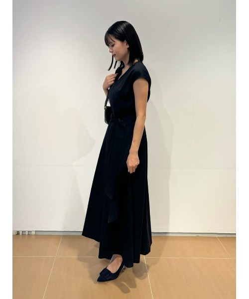 ESTNATION（エストネーション）の「ESTNATION / フレンチスリーブ ワンピース（ワンピース・レディース・ベージュ/ネイビー/レッド・36/38）」の15枚目の写真