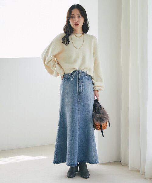 La boutique BonBon（ラブティックボンボン）の「【今すぐお届け！・美シルエット】リボンデニムマーメイドマキシスカート（デニムスカート・レディース・サックスブルー/ネイビー・36/38）」の8枚目の写真