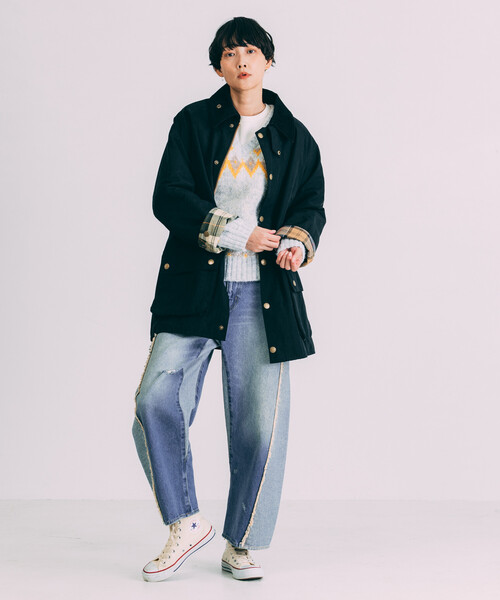 Barbour（バブアー）の「Barbour/バブアー 別注OS Beaufort ピーチスキン custom lining/オーバーサイズ ビューフォート カスタム ライニング（その他アウター・レディース・ブラック/オリーブ・38）」の3枚目の写真