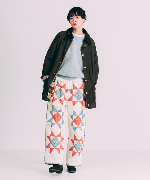 Barbour（バブアー）の「Barbour/バブアー 別注OS Beaufort ピーチスキン custom lining/オーバーサイズ ビューフォート カスタム ライニング（その他アウター・レディース・ブラック/オリーブ・38）」の11枚目の写真