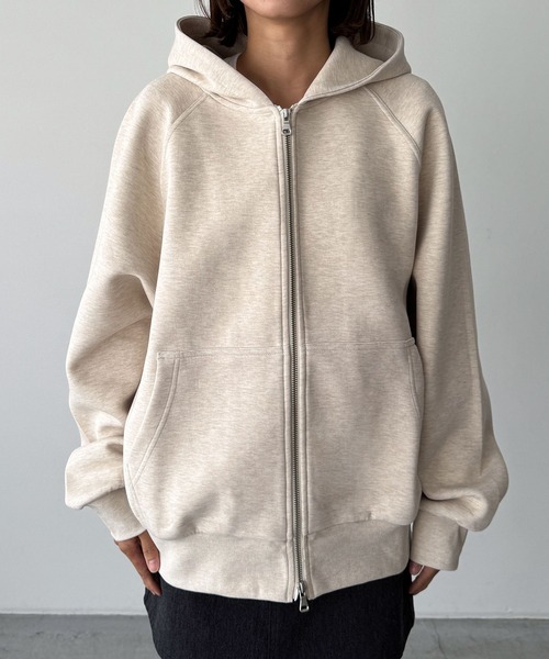 CANAL JEAN（キャナルジーン）の「choice_cnl/SEIRTAND　スウェットZIPパーカー（パーカー・レディース・オートミール/チャコールグレー・MEDIUM/LARGE）」の10枚目の写真