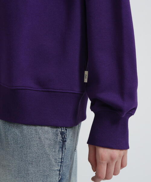 AVIREX(アヴィレックス)の「EMBOSS TOMCAT SWEAT/エンボストムキャットスウェット(スウェット・レディース・ホワイト/パープル/ブラック・F)」の20枚目の写真