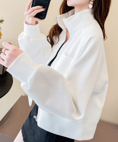 cammie(キャミー)の「ボリュームスリーブハイネックブルゾン(ブルゾン・レディース・オフホワイト/グレー・M/L)」の1枚目の写真