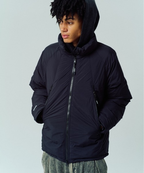 ADAM PATEK（アダムパテック）の「【ADAMPATEK/アダムパテック】stand down jacket スタンドカラージャケット（ブルゾン・レディース・グレー/ブラック・2/1）」の17枚目の写真