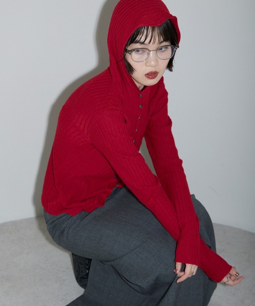 leimn（レイムン）の「リブフーディ―トップス（Tシャツ/カットソー・レディース・ホワイト/レッド/チャコールグレー・FREE）」の3枚目の写真