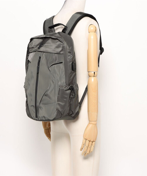 ARCHIVER(アーカイバ)の「【Bl】DAY PACK(バックパック/リュック・メンズ・グレー/ブラック・FREE)」の6枚目の写真