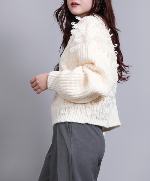 aimoha(アイモハ)の「モヘアタッチループフリンジ使いニット (AW)(ニット/セーター・レディース・モカ/ブラック/グレー/オフホワイト・FREE)」の8枚目の写真
