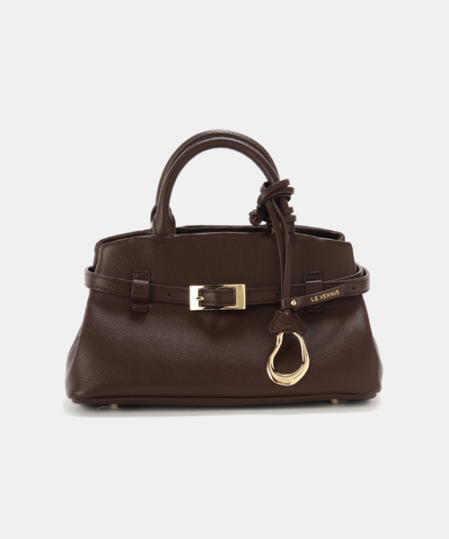 LE VERNIS(ル・ベルニ)の「【LE VERNIS/ル・ベルニ】 Poire Charm bag(ショルダーバッグ・レディース・ブラック/ブラウン・FREE)」の1枚目の写真