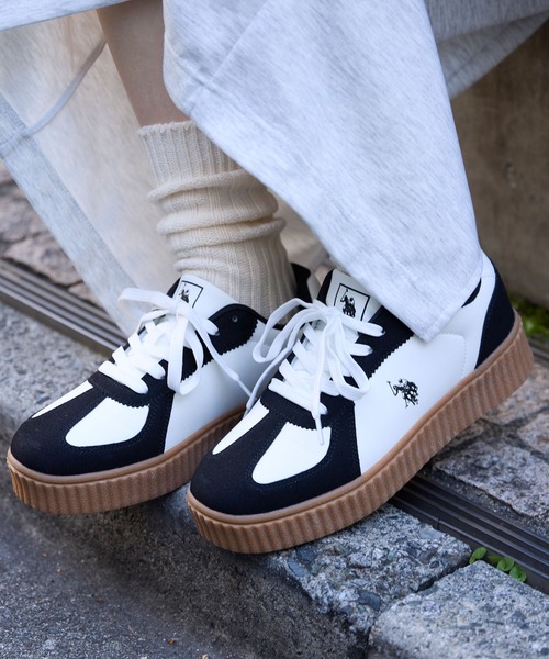 U.S. POLO ASSN.(ユーエスポロアッスン)の「U.S. POLO ASSN. /ユーエスポロアッスン 別注 ワンポイント刺繍ローカットボリュームソールコンビネーションスニーカー(スニーカー・レディース・グレー系/ホワイト系/ベージュ系/ブラック・22.5cm/24.5cm/24cm/23.5cm/23cm)」の13枚目の写真