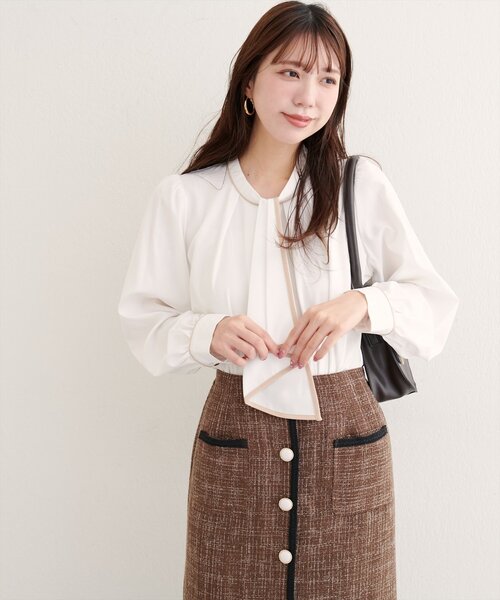 natural couture(ナチュラルクチュール)の「【WEB限定】配色ボウタイ2WAYブラウス(シャツ/ブラウス・レディース・ネイビー/チャコールグレー/オフホワイト/サックスブルー/ピンクベージュ/グレイッシュベージュ/その他1・FREE)」の15枚目の写真