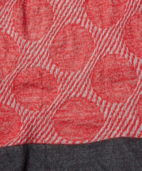 gomme（ゴム）の「縮絨ドットストール（ストール/ショール・レディース・アイボリー/グレー/チャコールグレー/レッド・FREE）」の15枚目の写真