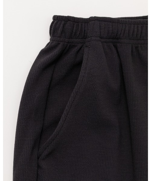 THOUSAND MILE（サウザンドマイル）の「[L's]EASY WIDE PANTS TECH WAFFLE/イージーワイドパンツ（その他パンツ・レディース・グレイッシュベージュ/ネイビー/スミクロ・FREE）」の9枚目の写真