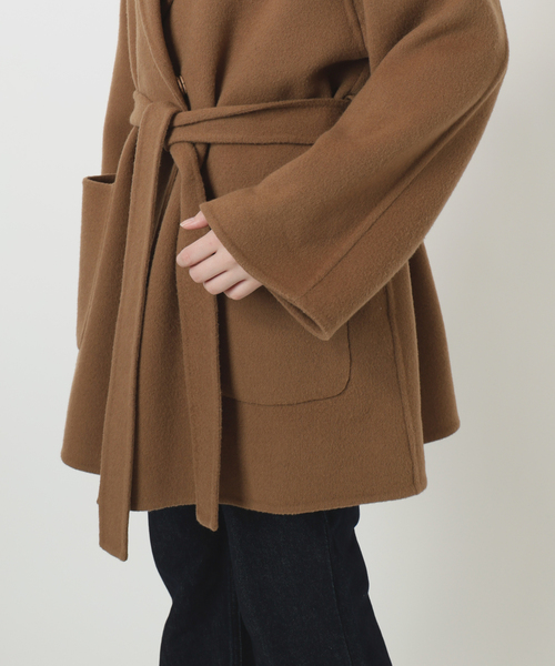 SLOBE IENA（スローブイエナ）の「《WEB限定/追加》SUPER140 ダブルフェイスベルテッドコート（その他アウター・レディース・チャコールグレー・FREE）」の4枚目の写真