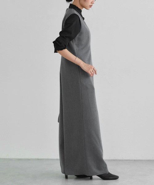 Pierrot（ピエロ）の「Vネックフレアヘムオールインワン（つなぎ/オールインワン・レディース・ブラック/チャコール・L/M/PM）」の10枚目の写真