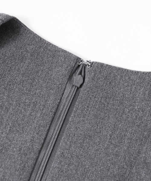 Pierrot（ピエロ）の「Vネックフレアヘムオールインワン（つなぎ/オールインワン・レディース・ブラック/チャコール・L/M/PM）」の19枚目の写真