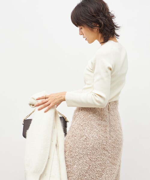 NOLLEY’S Sophi（ノーリーズソフィ）の「《アンサンブル対応》《手洗い可能》カシミヤ混リブUネックプルオーバー（ニット/セーター・レディース・アイボリー/イエロー/サックスブルー/ブラック・36/38）」の19枚目の写真