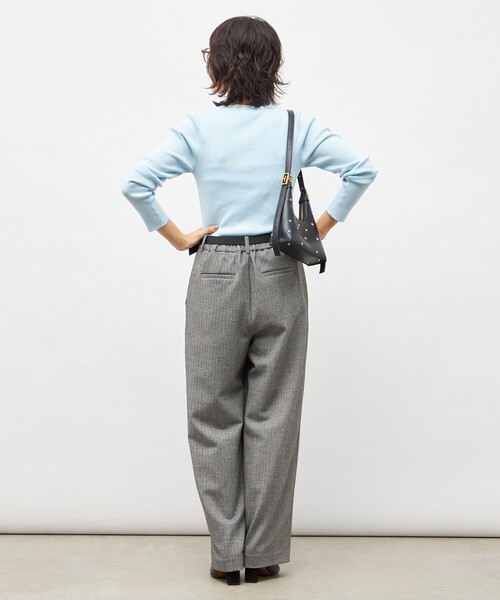 NOLLEY’S Sophi（ノーリーズソフィ）の「《アンサンブル対応》《手洗い可能》カシミヤ混リブUネックプルオーバー（ニット/セーター・レディース・アイボリー/イエロー/サックスブルー/ブラック・36/38）」の22枚目の写真