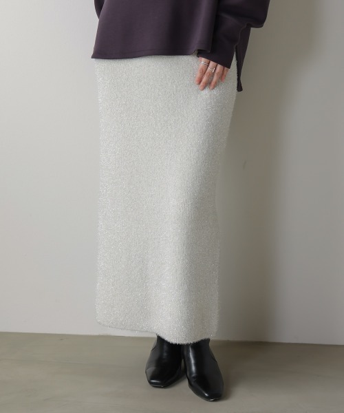 Bou Jeloud(ブージュルード)の「フィルムラメニットタイトスカート(スカート・レディース・グレー/ブラック/アイボリー・FREE)」の10枚目の写真