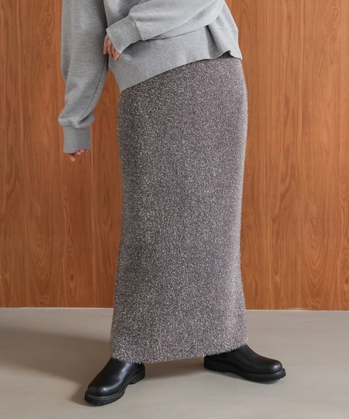 Bou Jeloud(ブージュルード)の「フィルムラメニットタイトスカート(スカート・レディース・グレー/ブラック/アイボリー・FREE)」の15枚目の写真