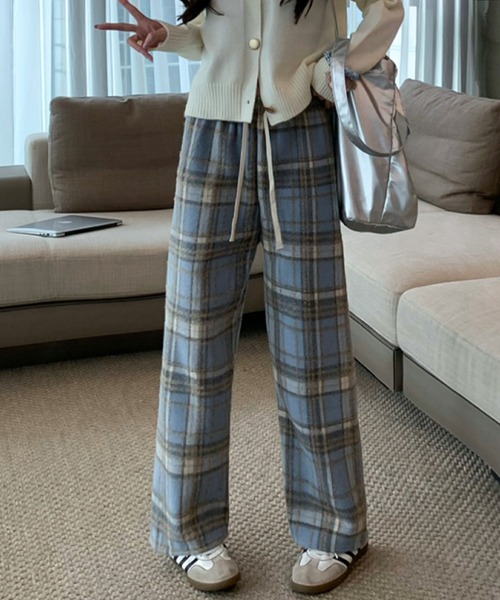 2ly2(トゥーリートゥー)の「裏起毛であったか!チェック柄ワイドパンツ(その他パンツ・レディース・レッド/ブラウン/ネイビー/ブルー・FREE)」の7枚目の写真