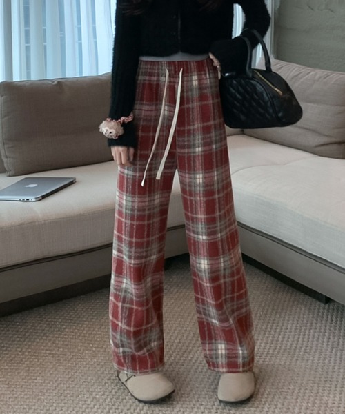 2ly2(トゥーリートゥー)の「裏起毛であったか!チェック柄ワイドパンツ(その他パンツ・レディース・レッド/ブラウン/ネイビー/ブルー・FREE)」の9枚目の写真
