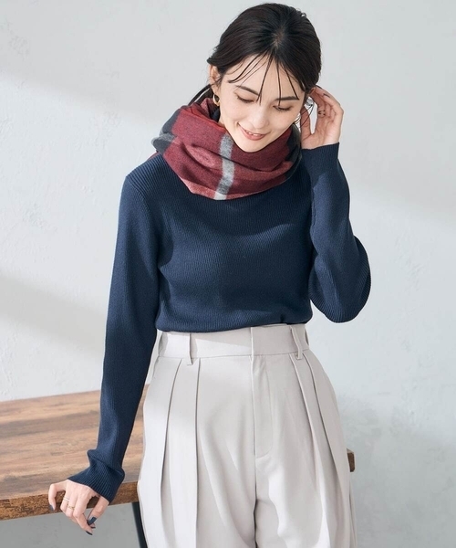 a.v.v（アーヴェヴェ）の「チェック柄シアバターストール（マフラー・レディース・レッド/ライトグレー/ネイビー・38）」の20枚目の写真