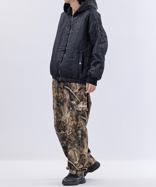 JOHN'S CLOSET（ジョンズクローゼット）の「【13】キャンパス＆キルト リバーシブル ショートパーカー（ブルゾン・メンズ・ブラウン/カーキ/ブラック・LARGE/MEDIUM）」の12枚目の写真