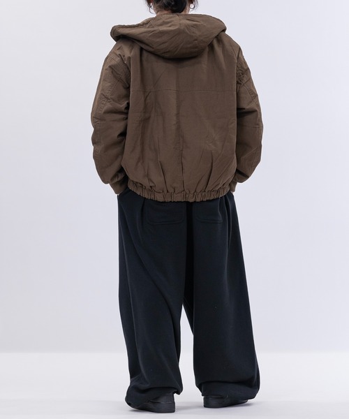 JOHN'S CLOSET（ジョンズクローゼット）の「【13】キャンパス＆キルト リバーシブル ショートパーカー（ブルゾン・メンズ・ブラウン/カーキ/ブラック・LARGE/MEDIUM）」の19枚目の写真